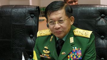 زعيم النظام العسكري في ميانمار يتهم المدنيين بالإضرار بـ