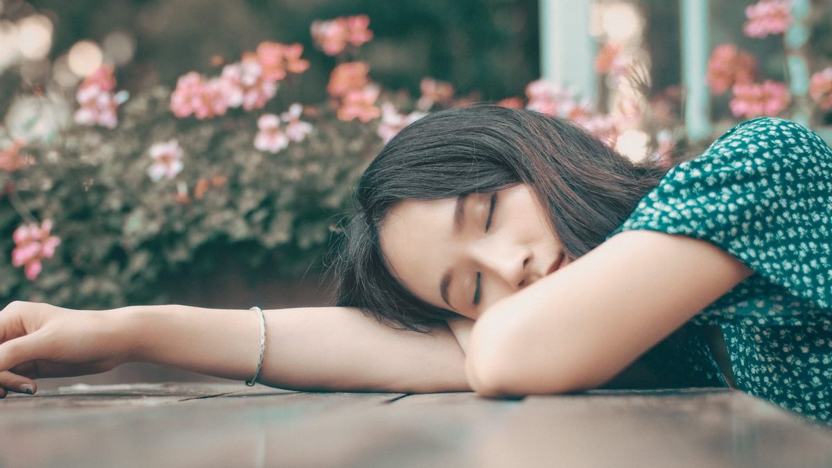 Narcolepsy, Gangguan Tahapan Tidur yang Berpengaruh pada Rasa Kantuk Terus-menerus