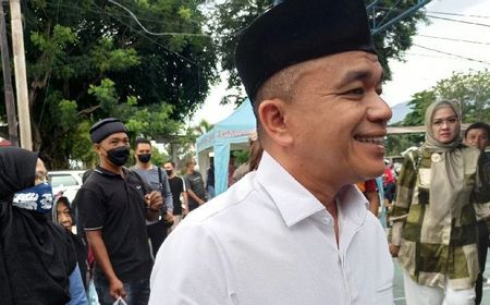 Reklame Tak Berizin di Palu Ditertibkan demi Sabet Adipura 2023