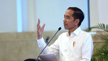 Jokowi Rappelle Aux Policiers Et Aux Agents De La TNI D’être En Mesure De Surmonter Les Défis Liés Aux Crimes Technologiques