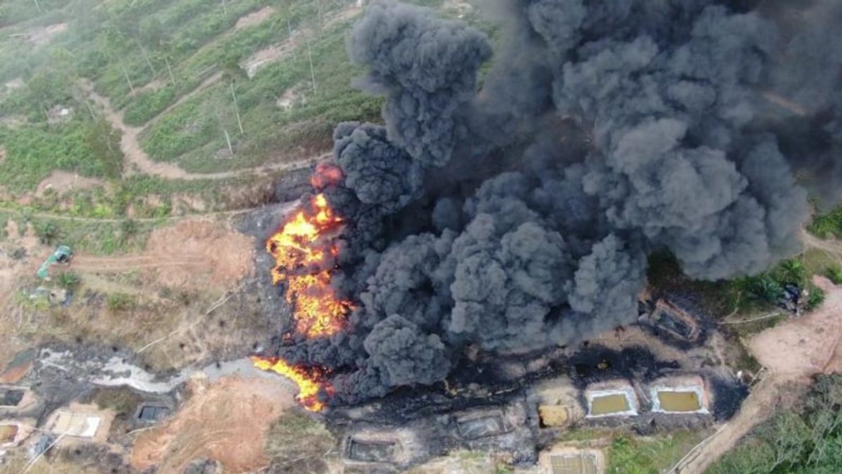  南スマトラの3つの違法な油井が爆発し、警察はその所有者を容疑者と判断しました 