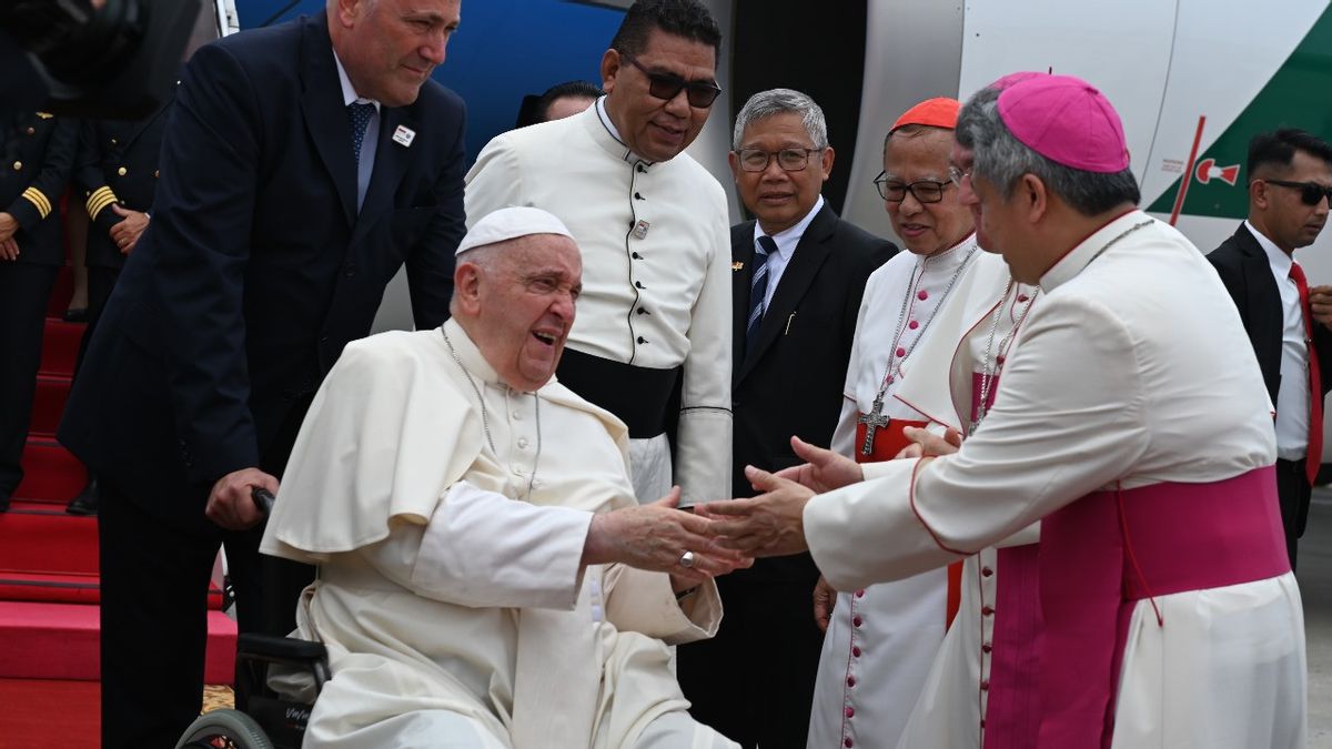 Le pape François visite en Indonésie, à Muhammadiyah et exprime sa mise en place pour une solution permanente pour l'avenir palestinien