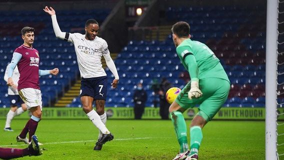 بيرنلي 2-0 بيرنلي: مانشستر سيتي يحقق تسعة انتصارات متتالية ويبقى في الصدارة