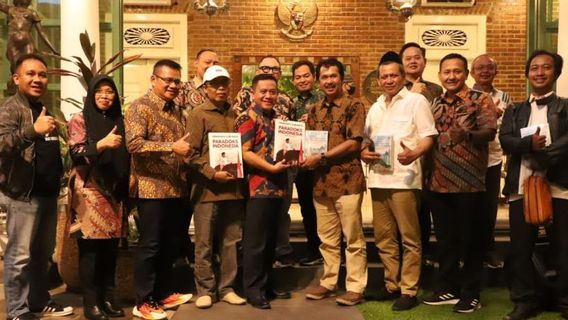 PKB-Gerindra Central Java Gathering Follow Up Greater Indonesia Awakening Coalition, Exchange Books By Prabowo-Cak Imin