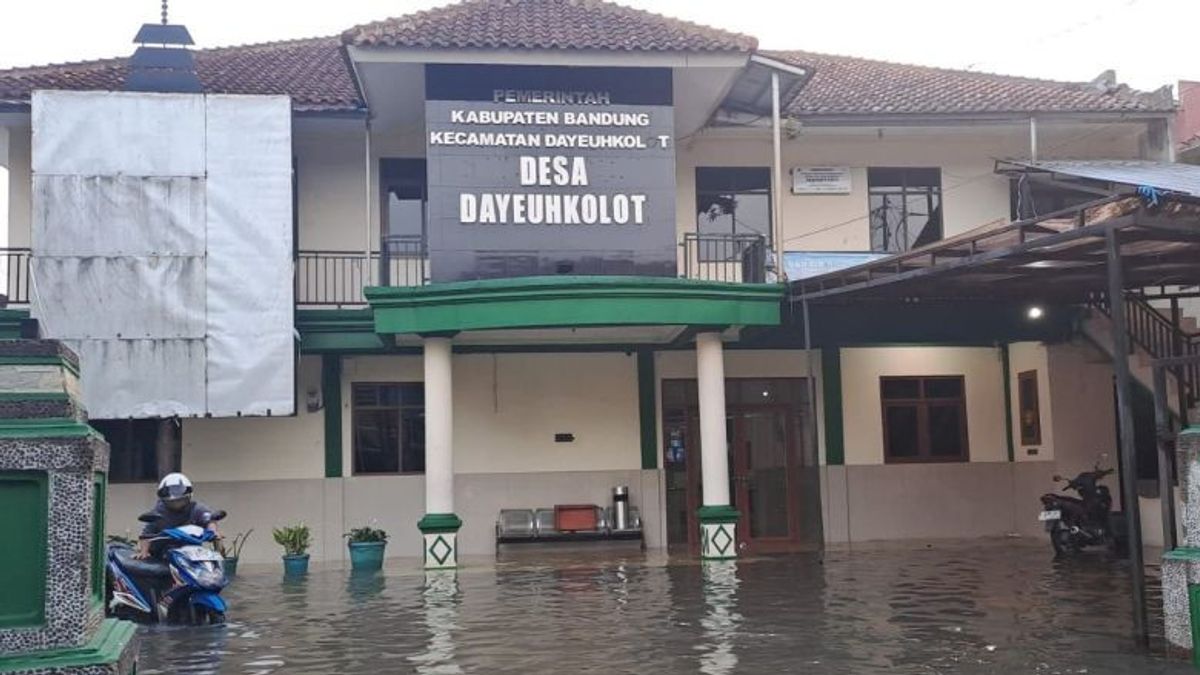 Dayeuhkolot Bandung Masih Kebanjiran, 19.408 Jiwa Terdampak
