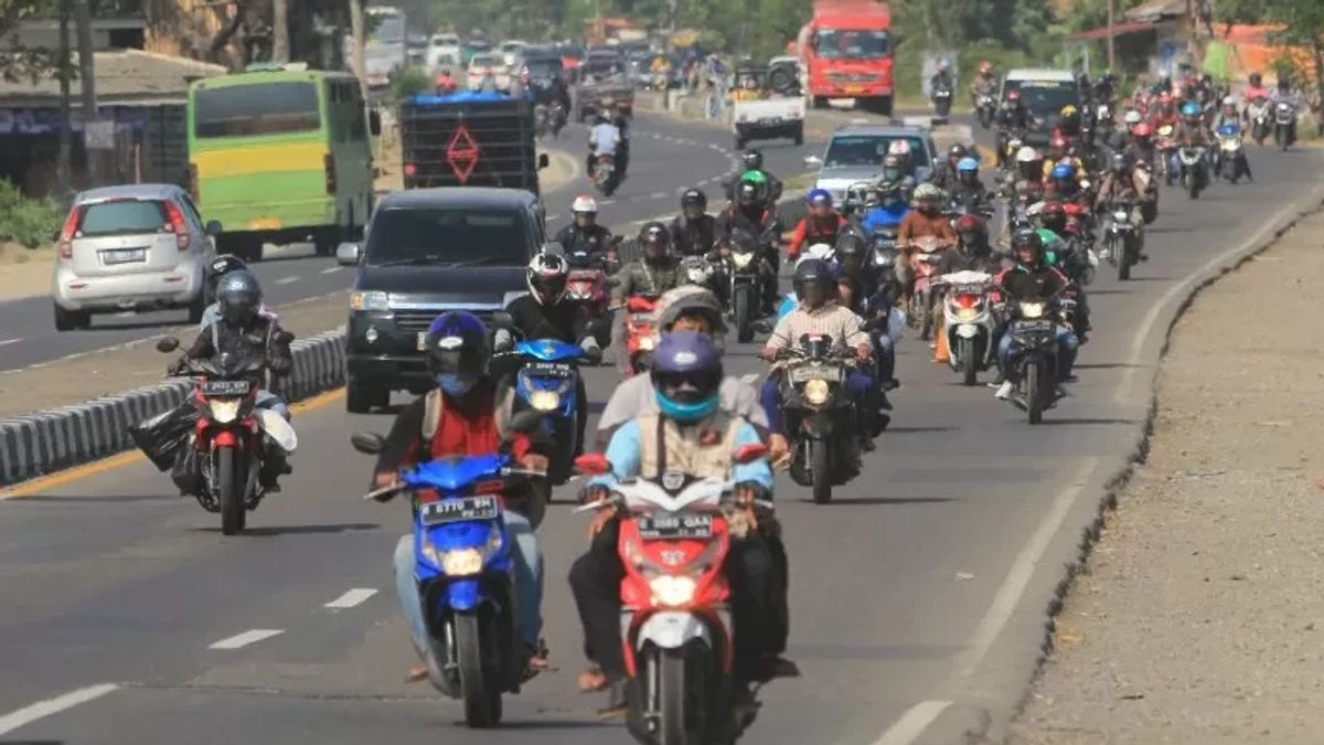 BMKG Minta Pemudik Pakai Motor Waspada Potensi Hujan di Jateng Selatan 