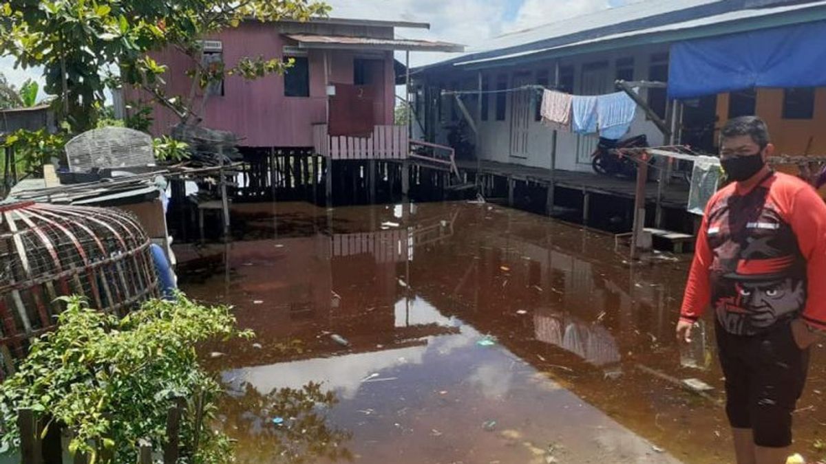 洪水袭击马胡卢东加里曼丹，BPBD部署快速反应小组