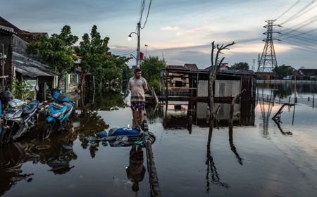 Badan Geologi Kementerian ESDM Sebut Potensi Banjir Rob Masih Berlanjut Hingga Bulan Juni