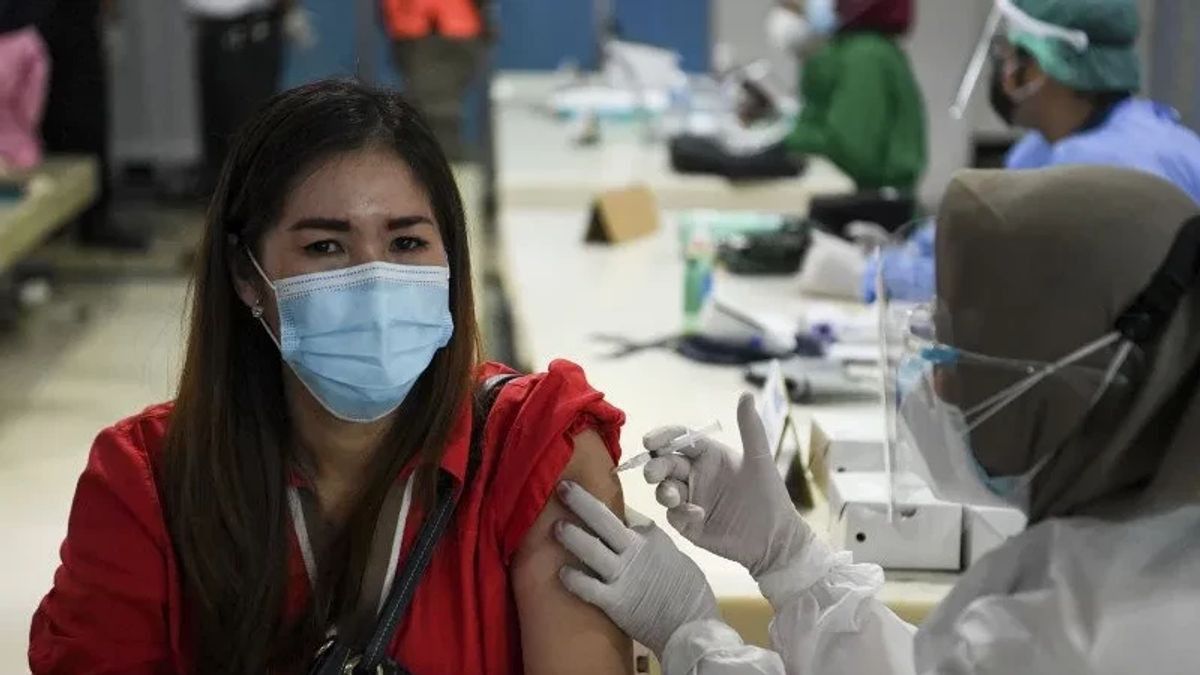 Stok Vaksin COVID-19 Menipis, Dinkes Tangerang Ajukan Permintaan Tambahan ke Pemprov dan Pusat