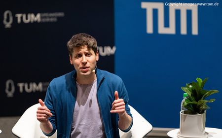 Ini Alasan dan Profil CEO OpenAI Sam Altman yang Mendapat Golden Visa Pertama RI