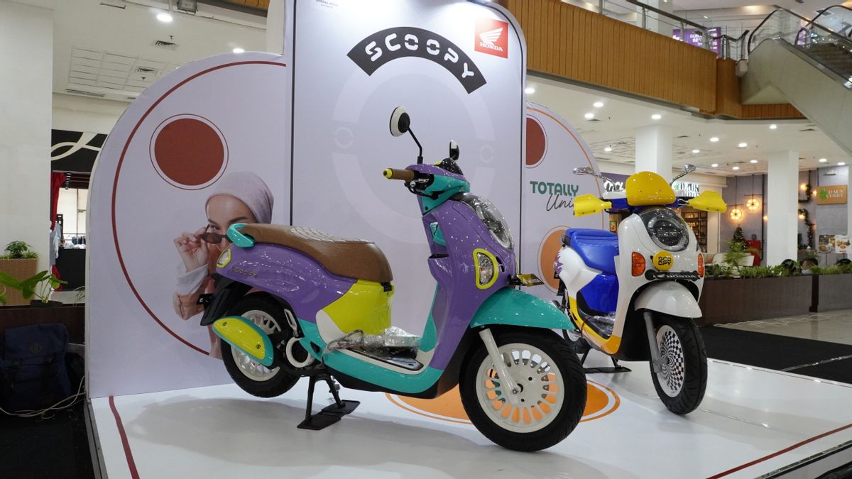 تريد أن تبدو مختلفة؟ هذا هو الملحق المعدل ل New Honda Scoopy