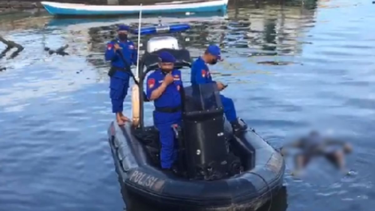 Residents Find Unidentified Bodies Floating In Kendari Bay