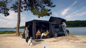 Porsche Introduces Canopy Tent To Accompany Endless Adventure