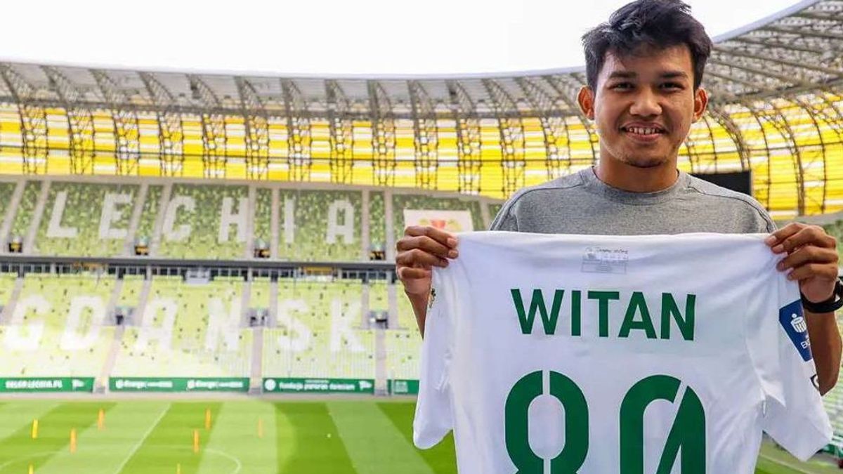 Witan Sulaeman Resmi Berseragam Tim Sepak Bola Polandia Lechia Gdansk