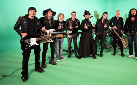 Gokil! Dewa 19 Kolaborasi Bareng Bumblefoot, Billy Sheehan, dan Derek Sherinian dalam Versi Baru Cinta Itu Buta