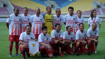 Commemorating National Press Day 2022, Gibran Rakabuming Raka Holds Football Exhibition Match