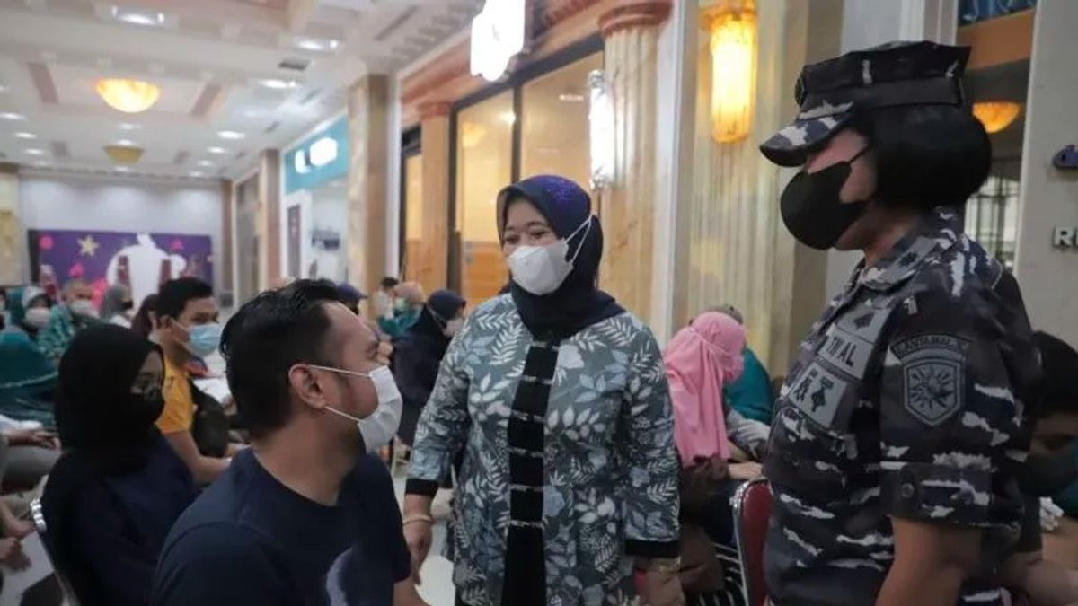 Berita Sleman: Bupati dan Wakil Bupati Sleman Meninjau Vaksinasi Lanal Yogyakarta