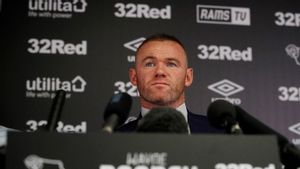 Wayne Rooney Bidik Kursi Manajer Permanen Derby County
