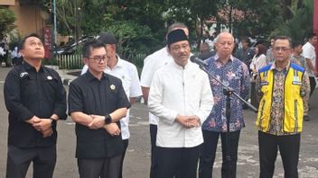 Le gouvernement recherche des candidats à l'école populaire à Jakarta.