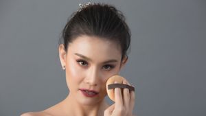 8 Trik <i>Makeup</i> Minimalis Agar Terlihat Mewah dan Berkelas