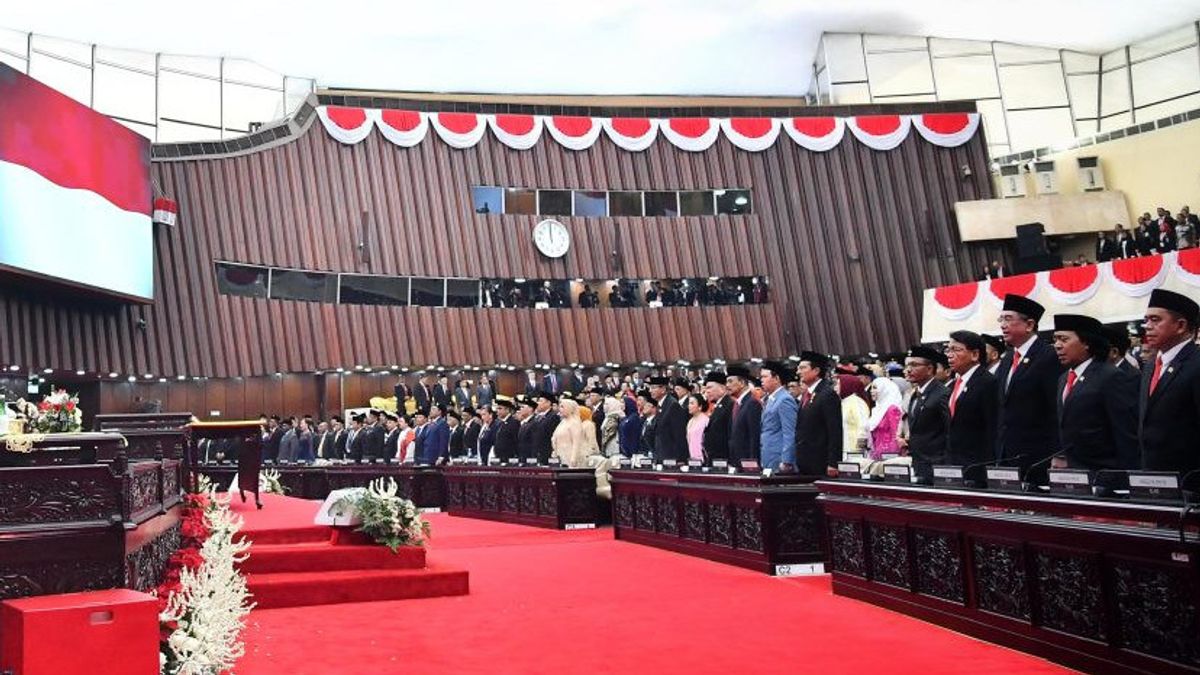 Pesan Buat Anggota DPR Muda dari Senior: Sering Blusukan dan Banyak Baca