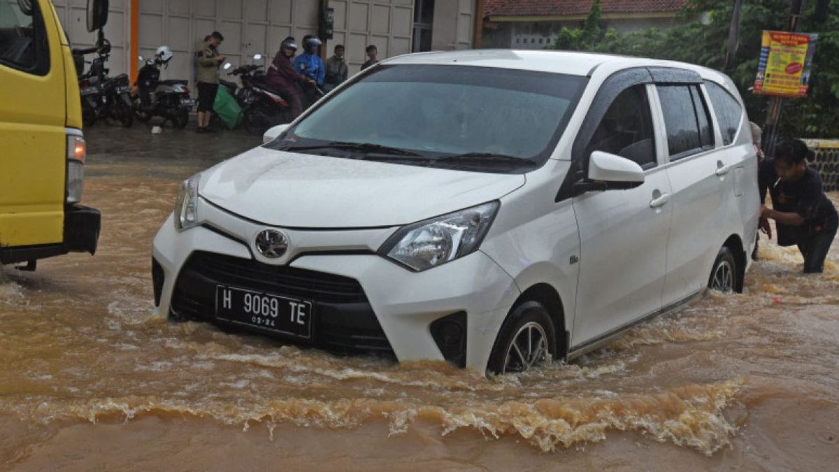 汽车被淹没后的潜在损坏及其不良效果