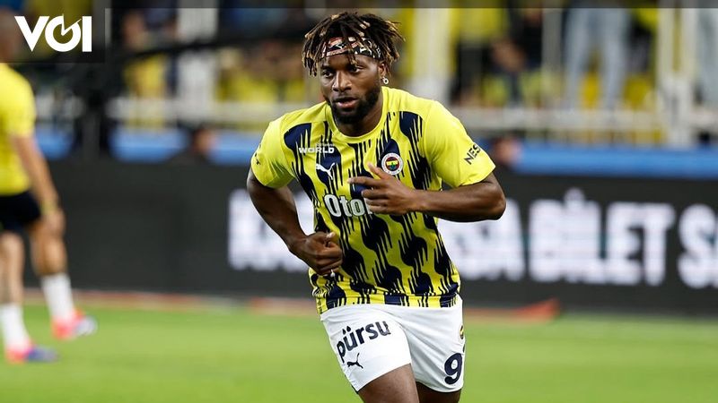 Mantan Pemain Newcastle Tinggalkan Club America Setelah Anak