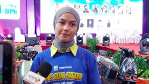 Revalina S. Temat Tertantang Perankan Karakter Asli di Film The Sun Gazer