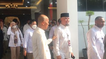 Accompanying Prabowo To The KPU, Ahmad Dhani: Good Luck