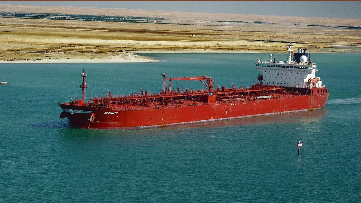 Dua Kapal yang Berlayar dari Pelabuhan Iran Berhasil Melintasi Selat Hormuz Meski Ada Blokade AS
