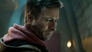Sinopsis Film <i>The Running Man</i>: Upaya Glen Powell ‘Lari’ demi Anak