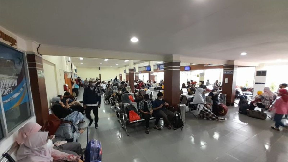 AKhir Libur Lebaran Idulfitri 2022 di Belitung; Penumpang Bandara H.AS Hanandjoeddin Mencapai 2.838 Orang