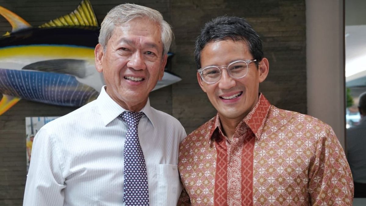 Perusahaan Menara Milik Konglomerat Edwin Soeryadjaya dan Sandiaga Uno Siapkan Dana Lunasi Obligasi IV Tahap IV Rp970 Miliar
