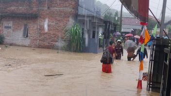 Landslides And Floods Surround Sukabumi, Disaster Emergency Response Status Set For A Week