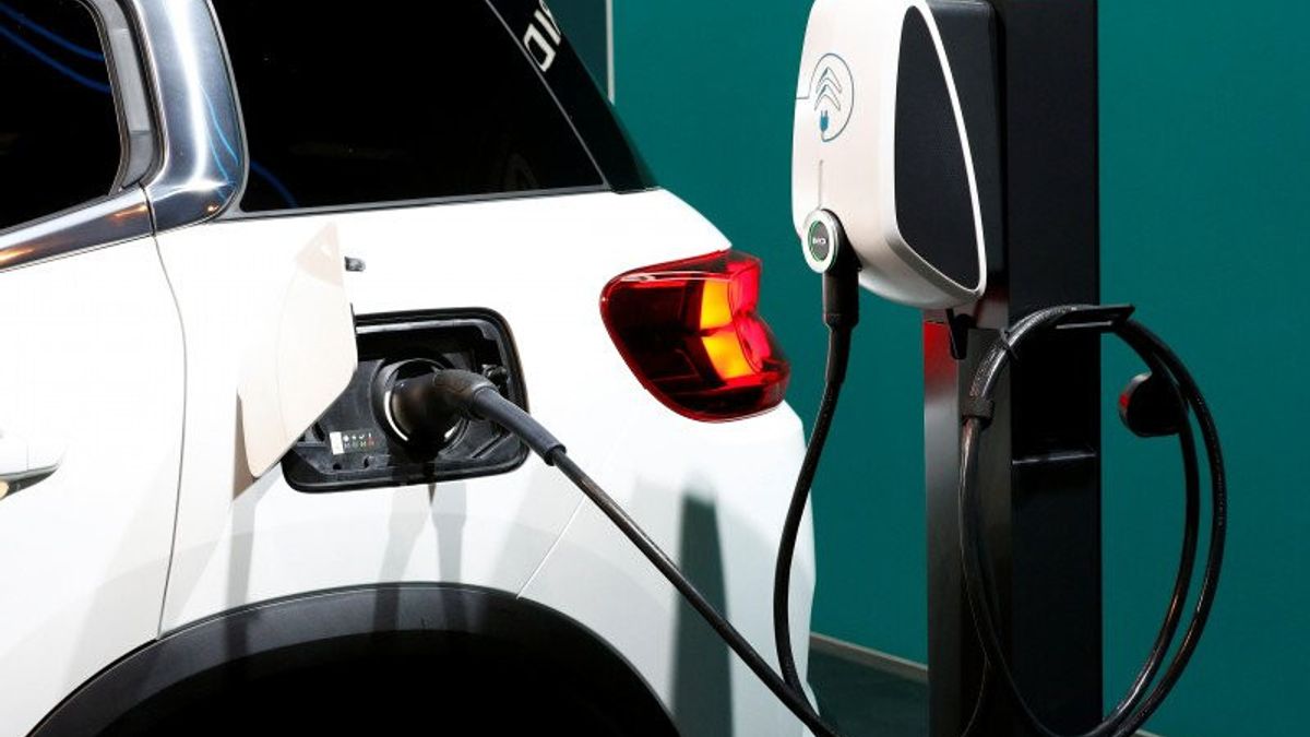 Electric Vehicle Tax Changes, DKI Still Provides Incentives