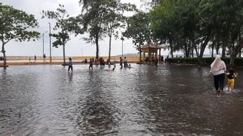 BMKG : 홍수 롭은 많은 해안선에서 발생할 수 있습니다.