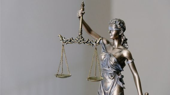 Mengenal Rechtvinding dan Contoh Kasus Penemuan Hukum oleh Hakim