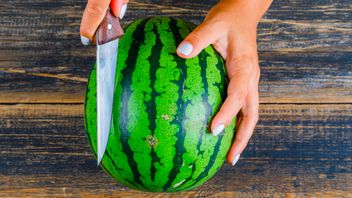 5 Parts Of Vegetables And Fruits That Can Still Be Eaten, There Are Carrot Leaves To Shell Skin