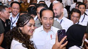Ditanya Soal Cawe-cawe Berarti Mengarahkan HIPMI Dukung Salah Satu Calon di Pemilu? Jokowi Bilang Begini