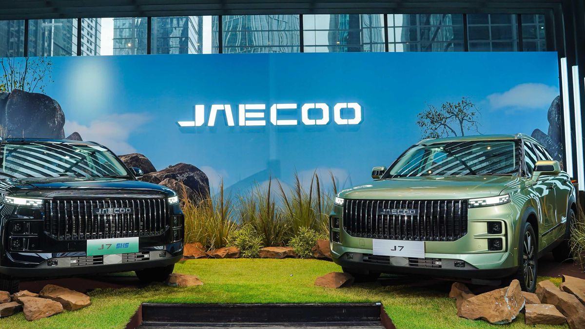 IIMSでのプレミア上映で、ジェクーはハイブリッドJ7SUVの価格帯を発表します