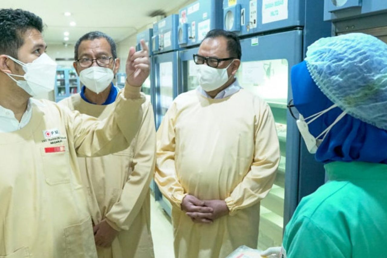 For The Sake Of Humanity, East Java Deputy Governor Emil Invites The Community To Donate Convalescent Plasma
