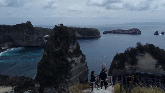 Pier Bridge In Nusa Penida Bali Ambruk, Tourists Fall Into The Sea