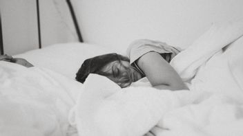 Expert Says, Sleeping Before 23.00 Help Keep Your Immune