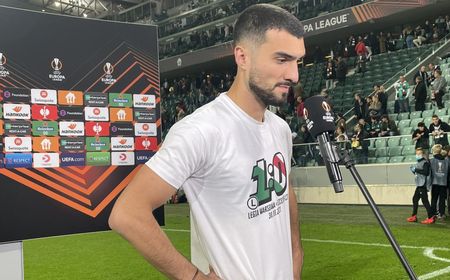 Gunakan T-shirt '1-0' Seusai Laga, Bagaimana Emreli dkk Tahu Hasil Akhir Legia Vs Leicester?