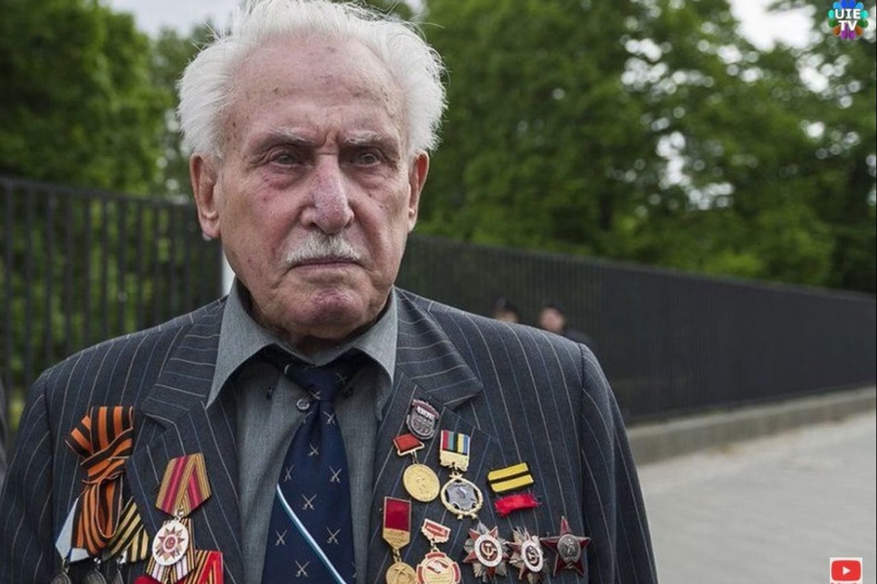 David Dushman, Dernier Soldat à Libérer Le Camp D’Auschwitz Meurt à 98 Ans