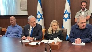 以色列总理内塔尼亚胡(Netanyahu)的妻子发泄了军事政变企图,以色列总理内塔尼亚胡(Netanyahu)已被以色列国防军单方面法令(IDF)裁决以停止加沙战术