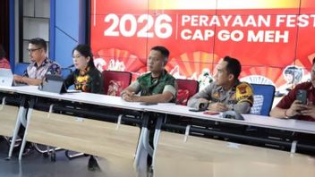 シンカワンで開催されるキャップ・ゴー・メー・フェスティバルには、大臣から大使までが参加します