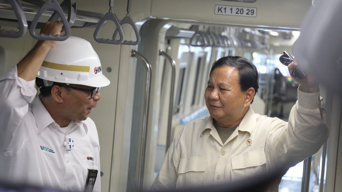 قم بزيارة PT INKA ، Prabowo يشجع التعاون من أجل خلق فرص العمل