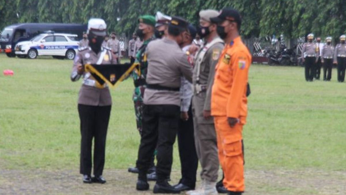 TNIとポリプランジ何千人もの人事警備隊ヌのランプンで34番目のムクタマール、さらにVVIPがあります