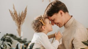 5 Tanda Anda dan Pasangan Belum Siap Memiliki Anak